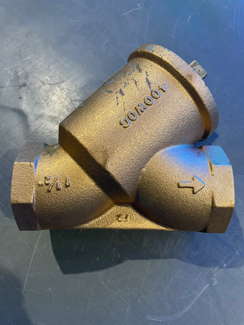 Wilkins 112-YBXLP, 1-1/2" Bronze Body Y Type Strainer W/Plug , FNPT Connections, 20 Mesh, Lead Free Bronze