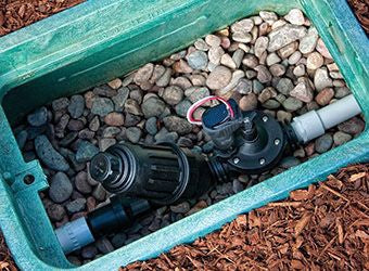 DIG 1 24VAC valve assembly FNPT x FNPT with 1 filter 155 meshand 1" preset pressure regulator (30 PSI)