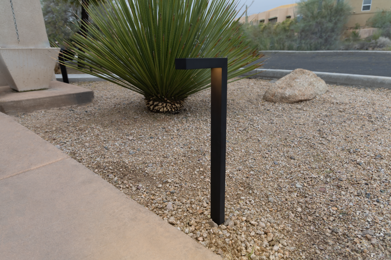 Brilliance JOSHUA-PL-20-G4-2-AL-BLK, Joshua Tree 90 Degree Path Light with 20" Aluminum + Black Cerakote Stem and Top with Double G4 Rectangle Wafer 2700K Lamp & Stake